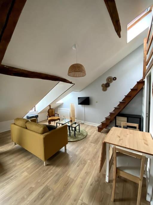 Le Cocon - Appartement En Hyper Centre Блоа Екстериор снимка